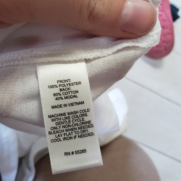 Express White Sleeveless Top - Picture 4 of 4